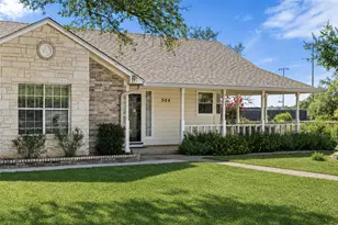 504 N Ave N, Johnson City, TX 78636 - Photo 4