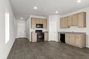 100 Daylily Dr, Elgin, TX 78621 - Photo 12