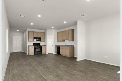 100 Daylily Drive, Elgin, TX 78621 - Photo 8