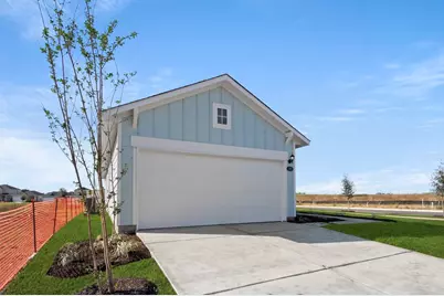 100 Daylily Drive, Elgin, TX 78621 - Photo 4