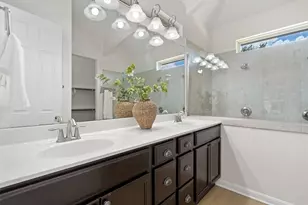 1128 Clearwing Cir, Georgetown, TX 78626 - Photo 16