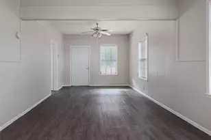 2318 Willow St, Austin, TX 78702 - Photo 6