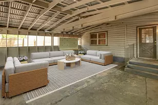 2318 Willow St, Austin, TX 78702 - Photo 20