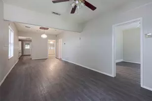 2318 Willow St, Austin, TX 78702 - Photo 4