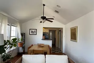 1916 E 10th St, Austin, TX 78702 - Photo 6