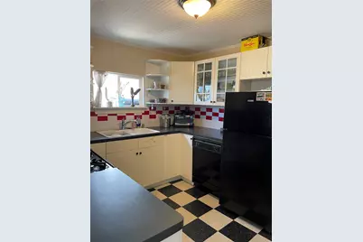 1916 E 10th Street, Austin, TX 78702 - Photo 10