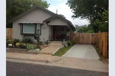 1916 E 10th Street, Austin, TX 78702 - Photo 2