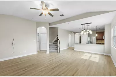 10824 Dinah Drive, Austin, TX 78748 - Photo 8