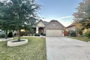 22209 Cross Timbers Bnd, Lago Vista, TX 78645 - Photo 2