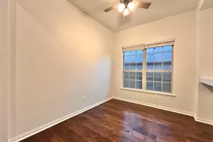 22209 Cross Timbers Bnd, Lago Vista, TX 78645 - Photo 20