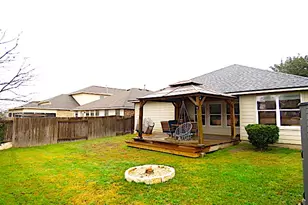 1813 Horse Wagon Dr, Austin, TX 78754 - Photo 24