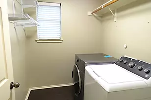 1813 Horse Wagon Dr, Austin, TX 78754 - Photo 16