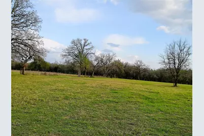 1042 Los Ranchitos Road, Cameron, TX 76520 - Photo 18