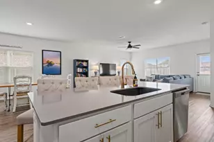 424 Wolf Springs Rd, Georgetown, TX 78628 - Photo 12