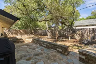4004 Austin Woods Dr, Austin, TX 78759 - Photo 32