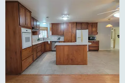 1208 Prairie Creek Road, Granite Shoals, TX 78654 - Photo 24