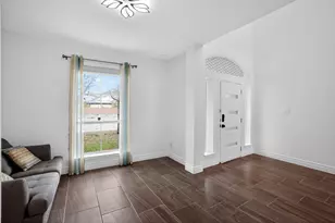 400 Cortona Ln, Georgetown, TX 78628 - Photo 10