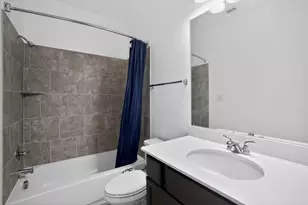 400 Cortona Ln, Georgetown, TX 78628 - Photo 32
