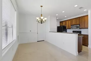 17700 Edgewood Way, Jonestown, TX 78645 - Photo 16