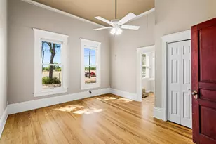 105 Davis Dr, Thorndale, TX 76577 - Photo 18