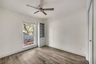8803 Westover Club Dr, Austin, TX 78759 - Photo 16