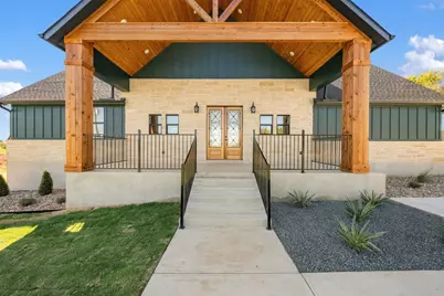 269 Brenham Street, McDade, TX 78650 - Photo 2