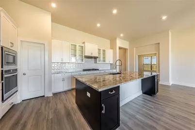 844 Paseo De Castana Way, Leander, TX 78641 - Photo 14