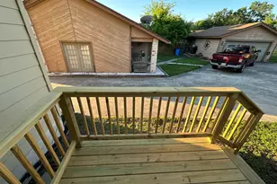 295 Mooring Cir, Lakeway, TX 78734 - Photo 38