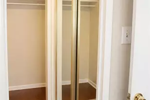 1800 Lavaca St, Austin, TX 78701 - Photo 14