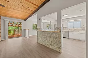 12233 Forsythe Dr, Austin, TX 78759 - Photo 8