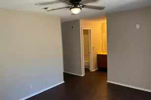 7208 Lilac Ln, Austin, TX 78745 - Photo 14