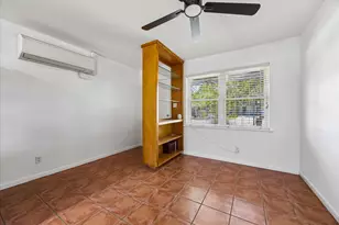 6700 Galindo St, Austin, TX 78741 - Photo 2