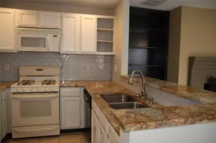 7825 Beauregard Cir, Austin, TX 78745 - Photo 4