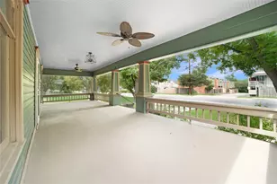 1222 W Hopkins St, San Marcos, TX 78666 - Photo 6