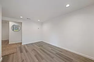 901 Valdez St, Austin, TX 78741 - Photo 6