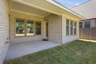 109 Charro Ct, Georgetown, TX 78633 - Photo 32