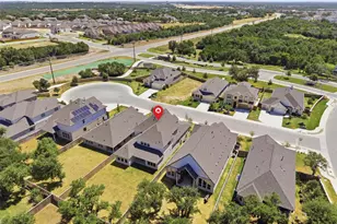 109 Charro Ct, Georgetown, TX 78633 - Photo 6
