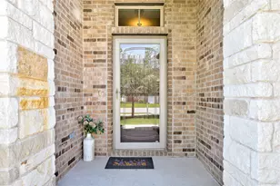 266 Finstown St, Hutto, TX 78634 - Photo 4