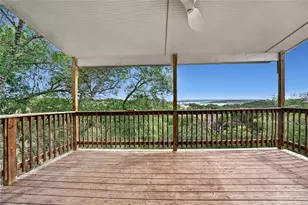 19110 Hornsby Ln, Spicewood, TX 78669 - Photo 10
