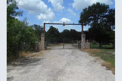 8001 Burleson Manor Road, Manor, TX 78653 - Photo 4