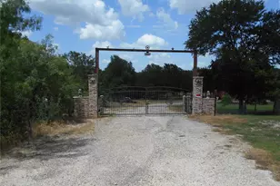 8001 Burleson Manor Rd, Manor, TX 78653 - Photo 4