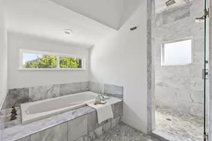 1182 Oak Grove Ave, Austin, TX 78702 - Photo 34