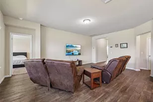 109 San Bernard Trl, Hutto, TX 78634 - Photo 6