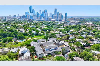 1406 W 9th Street #802, Austin, TX 78703 - Photo 2