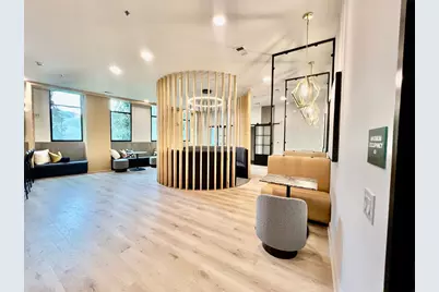 2500 Longview Street #417, Austin, TX 78705 - Photo 2