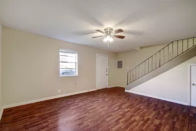 1704 E.M. Franklin Avenue #Unit C, Austin, TX 78721 - Photo 2