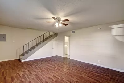 1704 E.M. Franklin Avenue #Unit C, Austin, TX 78721 - Photo 4