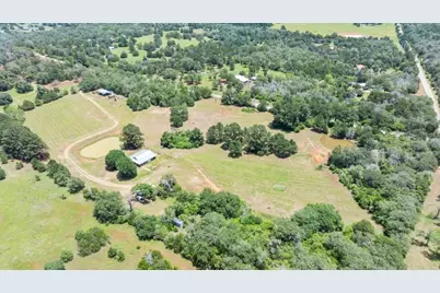146 Split Oak Road, Smithville, TX 78957 - Photo 6