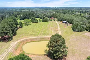 146 Split Oak Rd, Smithville, TX 78957 - Photo 12