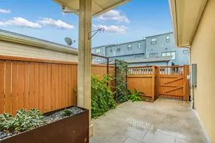 2405 Moreno St, Austin, TX 78723 - Photo 12